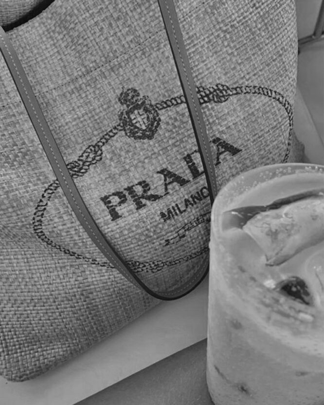 Fashion Black and white heat transfers 117 Creo Piece